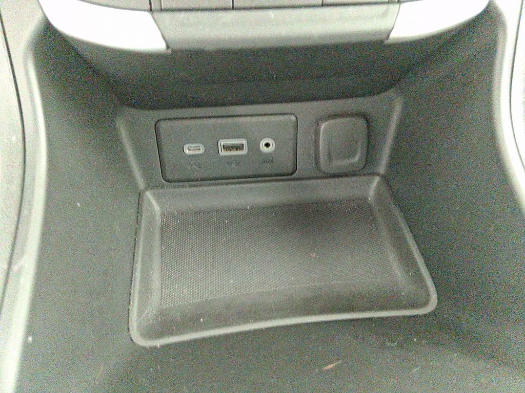 Used 2024 GMC Terrain SLE w/ Driver Convenience Package AWD/4WD image 24