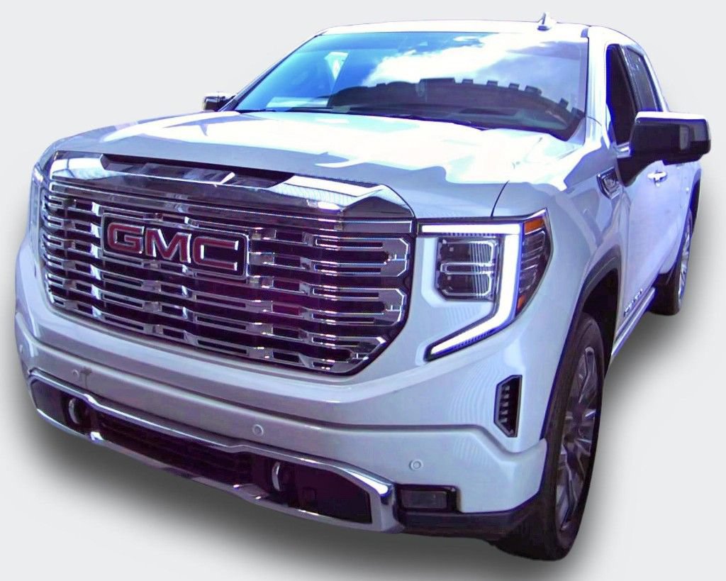 Used 2023 GMC Sierra 1500 Denali w/ Denali Reserve Package AWD/4WD image 2
