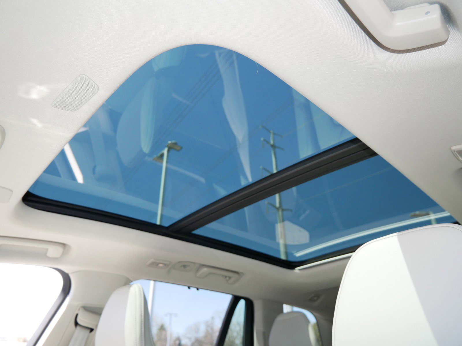 Certified 2023 Volvo XC90 B6 Ultimate AWD/4WD image 28