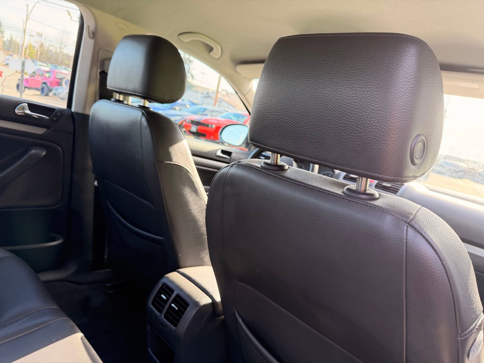 Used 2005 Volkswagen Jetta 2.5 image 14