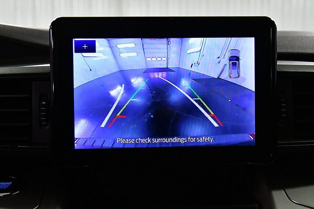 Used 2022 Ford Explorer XLT image 25