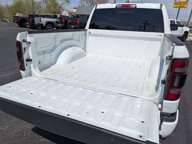Used 2022 RAM 1500 Laramie AWD/4WD image 27