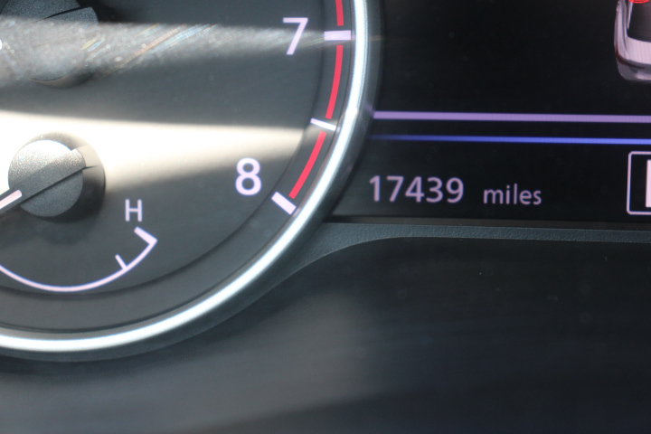 Used 2025 Nissan Sentra SV FWD image 25