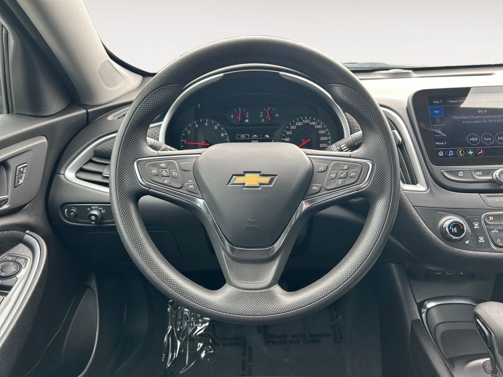 Used 2023 Chevrolet Malibu LT FWD image 13
