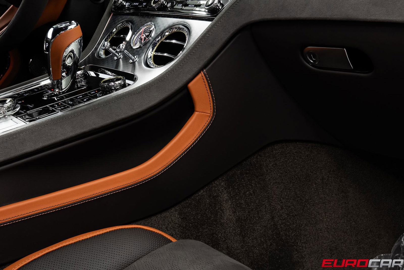 Used 2025 Bentley Continental GT Speed image 30