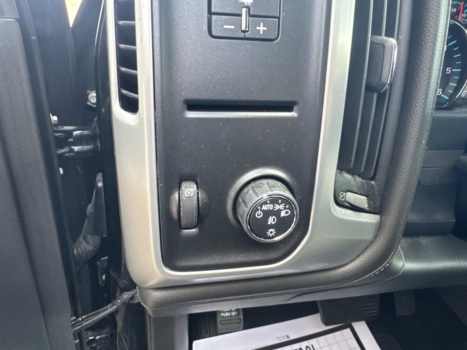 Used 2018 GMC Sierra 1500 SLT w/ Enhanced Driver Alert Package image 20