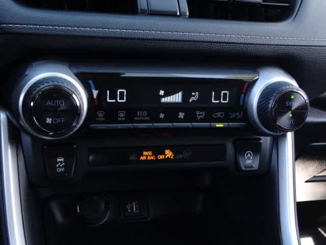 Used 2024 Toyota RAV4 XLE w/ Convenience Package image 42