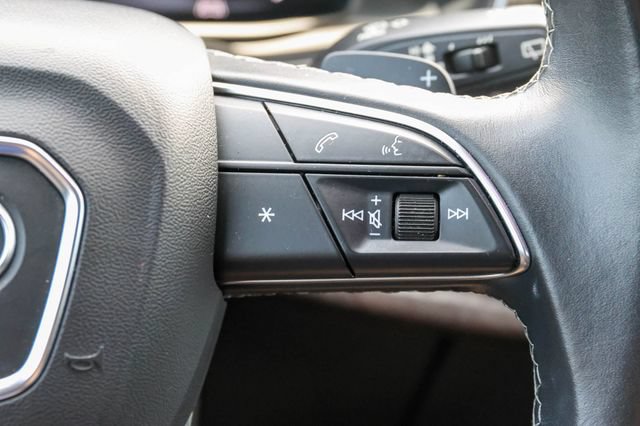 Used 2021 Audi Q8 Premium w/ Convenience Package AWD/4WD image 10