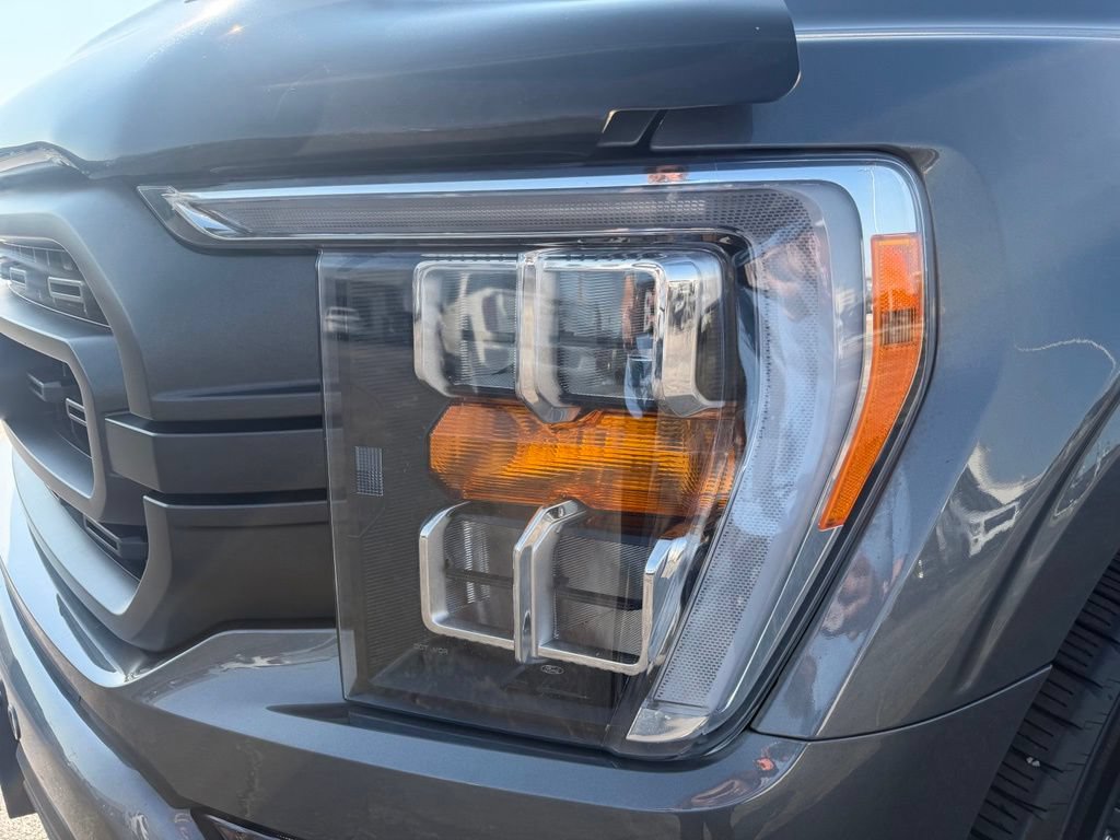 Used 2022 Ford F150 XLT w/ Equipment Group 302A High AWD/4WD image 11