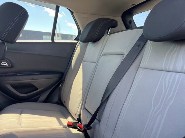 Used 2015 Chevrolet Trax LT w/ LPO, Cargo Package image 26