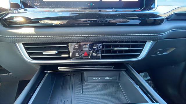 New 2026 Volkswagen Atlas Cross Sport SE AWD/4WD image 16