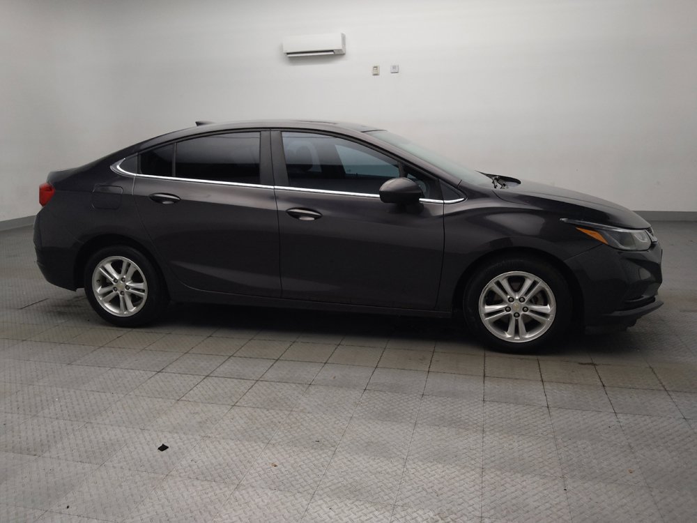 Used 2017 Chevrolet Cruze LT FWD image 11