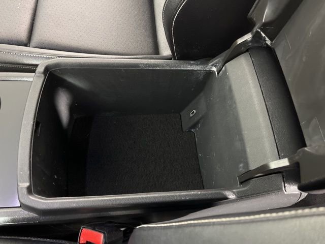 Used 2021 Volkswagen Atlas SE image 31