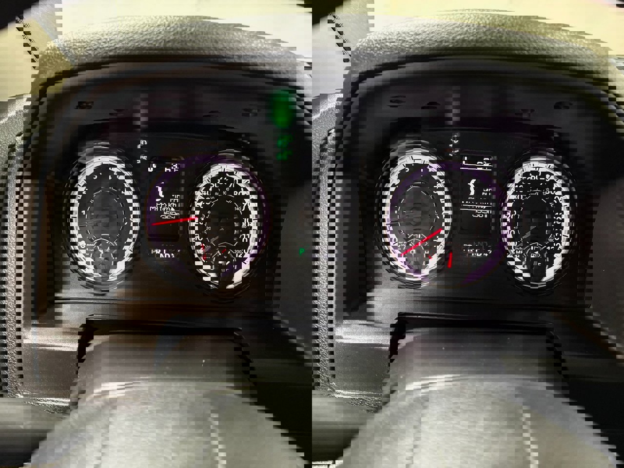 Used 2021 RAM 1500 Express w/ Express Value Package image 20