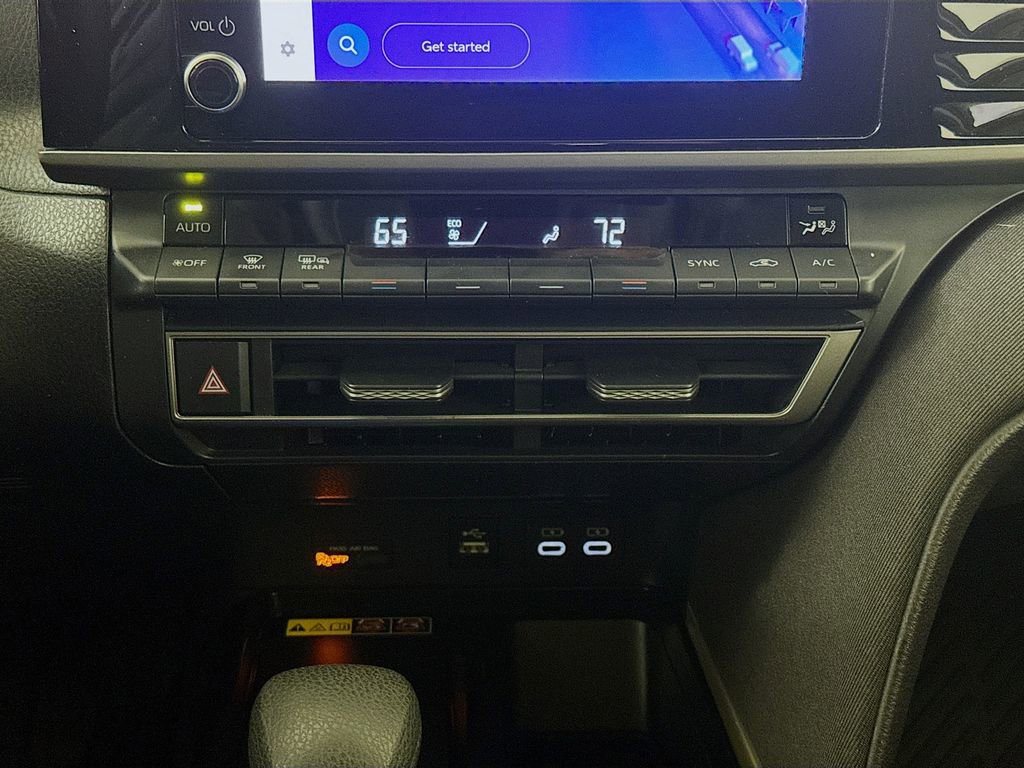 Used 2025 Toyota Camry LE image 17