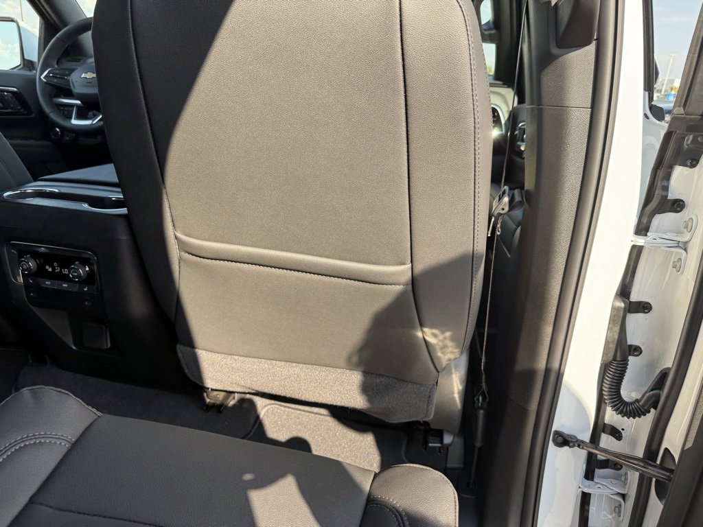 New 2026 Chevrolet Suburban LT w/ Comfort Package image 37