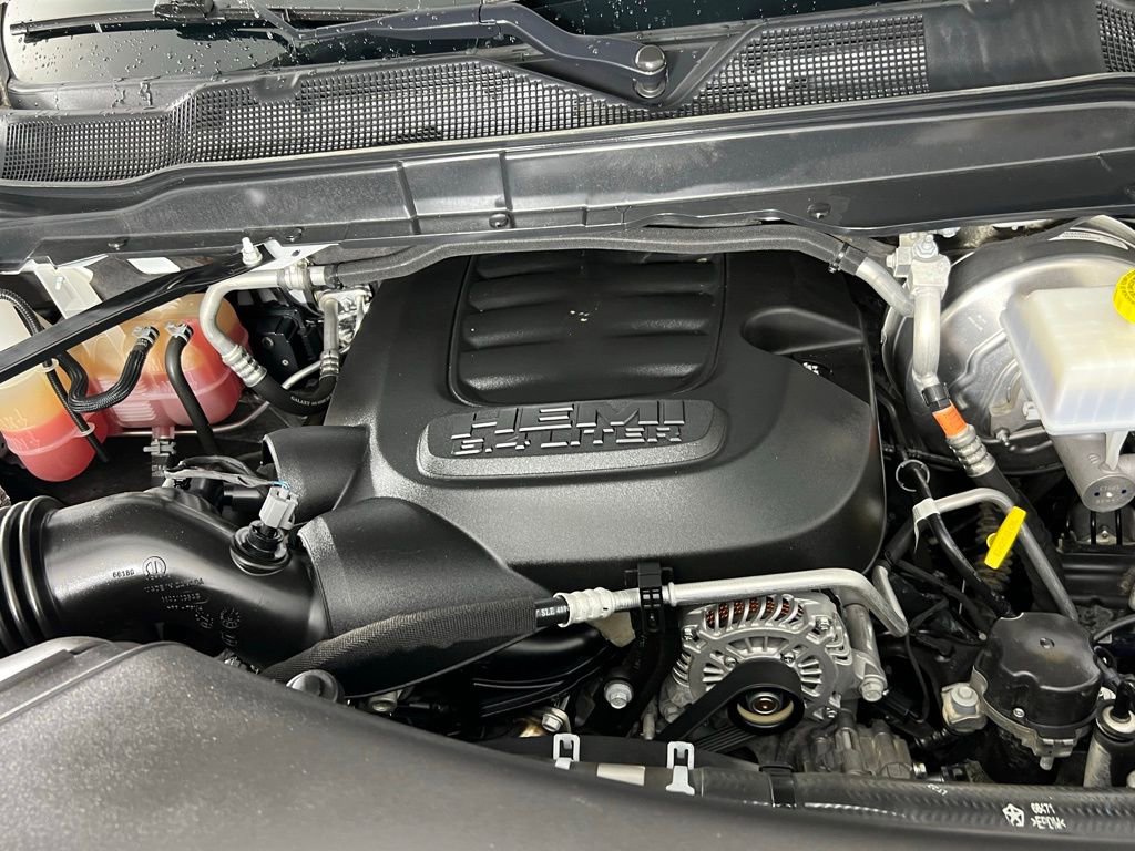 Used 2024 RAM 2500 Big Horn w/ Bed Utility Group image 30