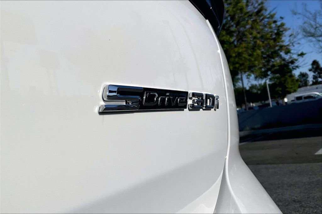 Used 2023 BMW X3 sDrive30i w/ Premium Package w/ZPA RWD image 11