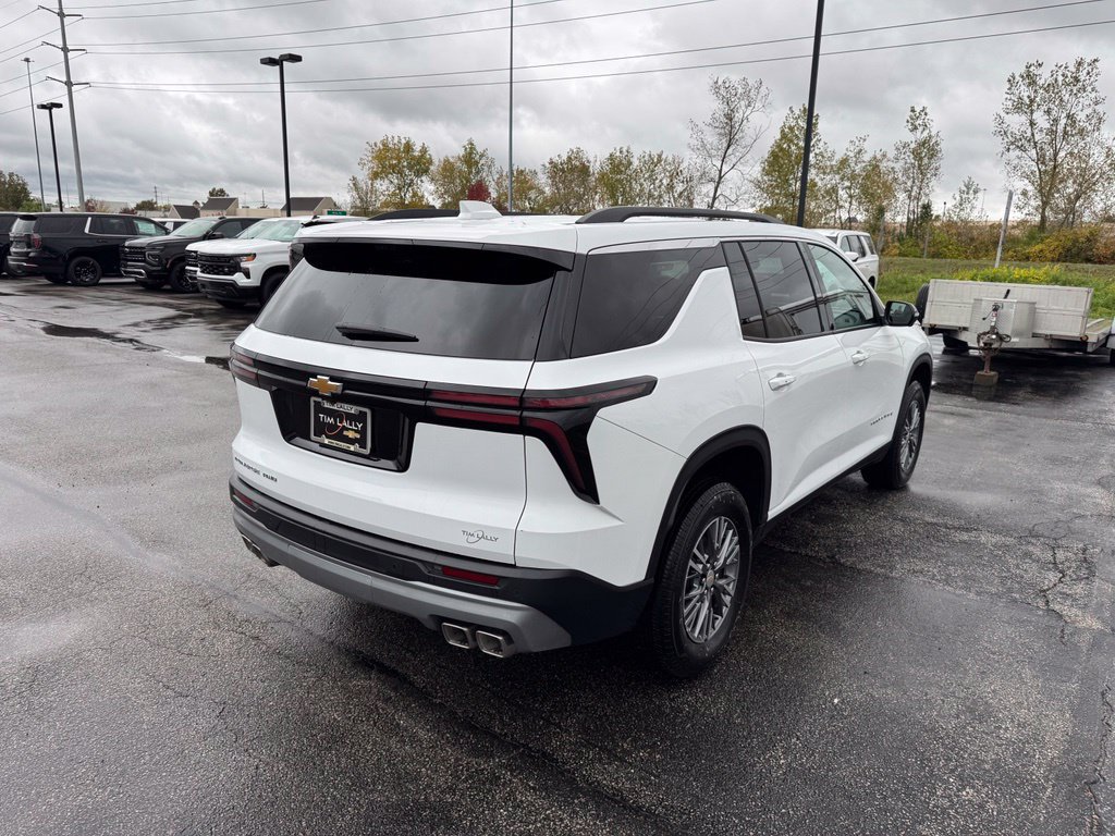 New 2026 Chevrolet Traverse LT w/ Driver Confidence Package AWD/4WD image 7