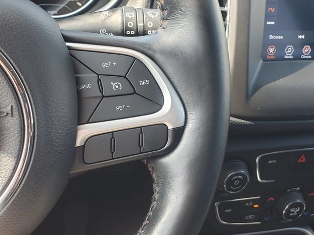 Used 2017 Jeep Compass Latitude w/ Popular Equipment Group AWD/4WD image 16