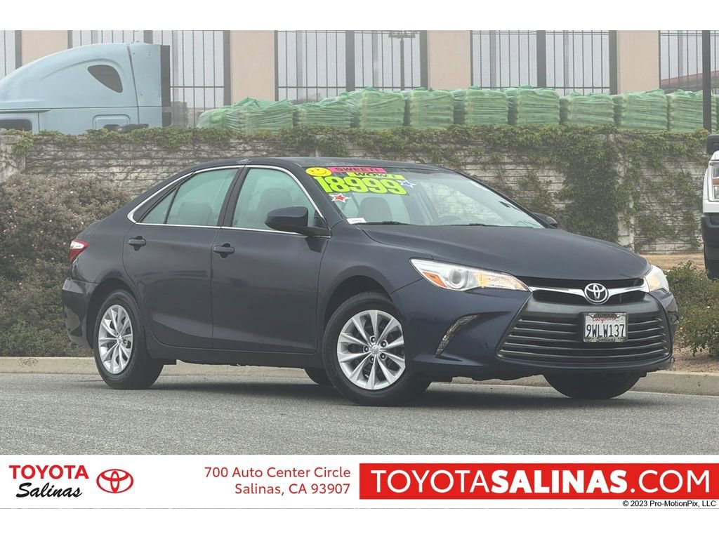 Used 2017 Toyota Camry LE FWD image 1