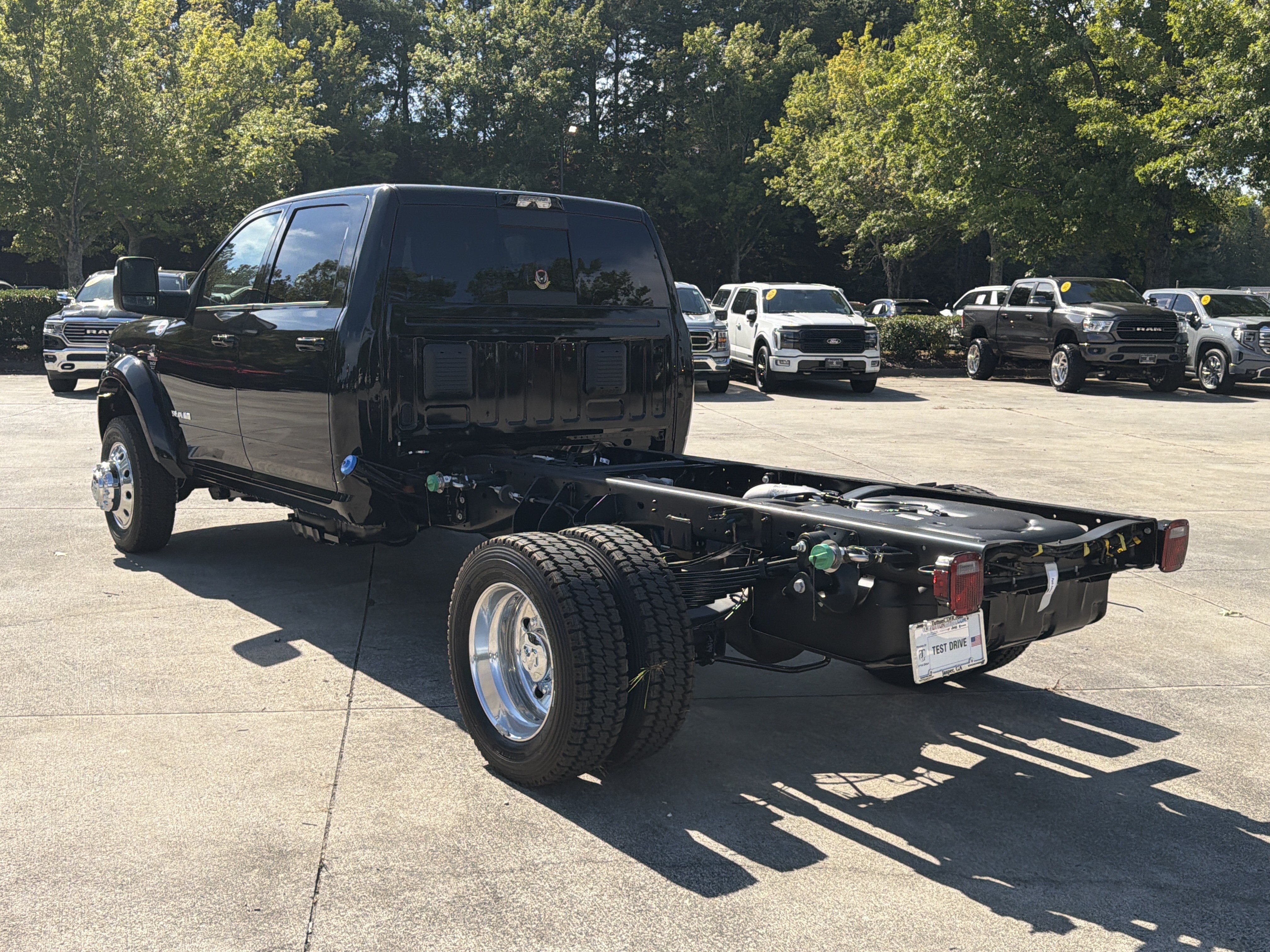 New 2027 RAM 5500 4x4 Crew Cab image 5
