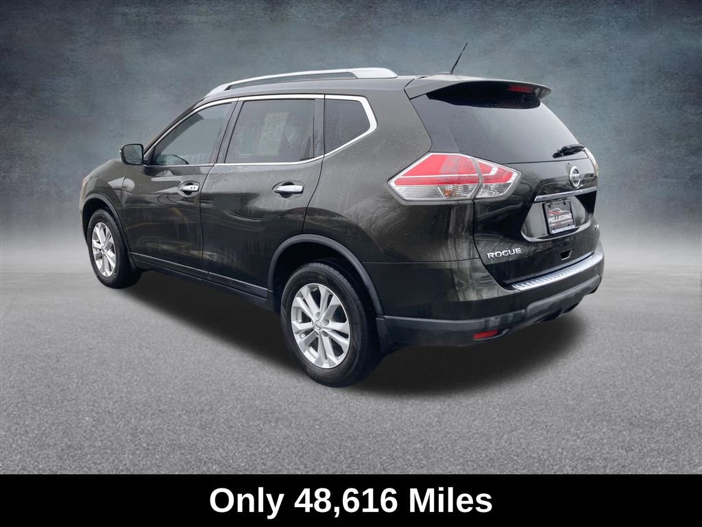 Used 2016 Nissan Rogue SV image 4