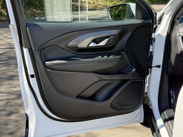 Certified 2024 GMC Terrain SLE image 8