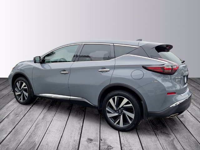 Used 2023 Nissan Murano SL w/ SL Moonroof Package FWD image 3