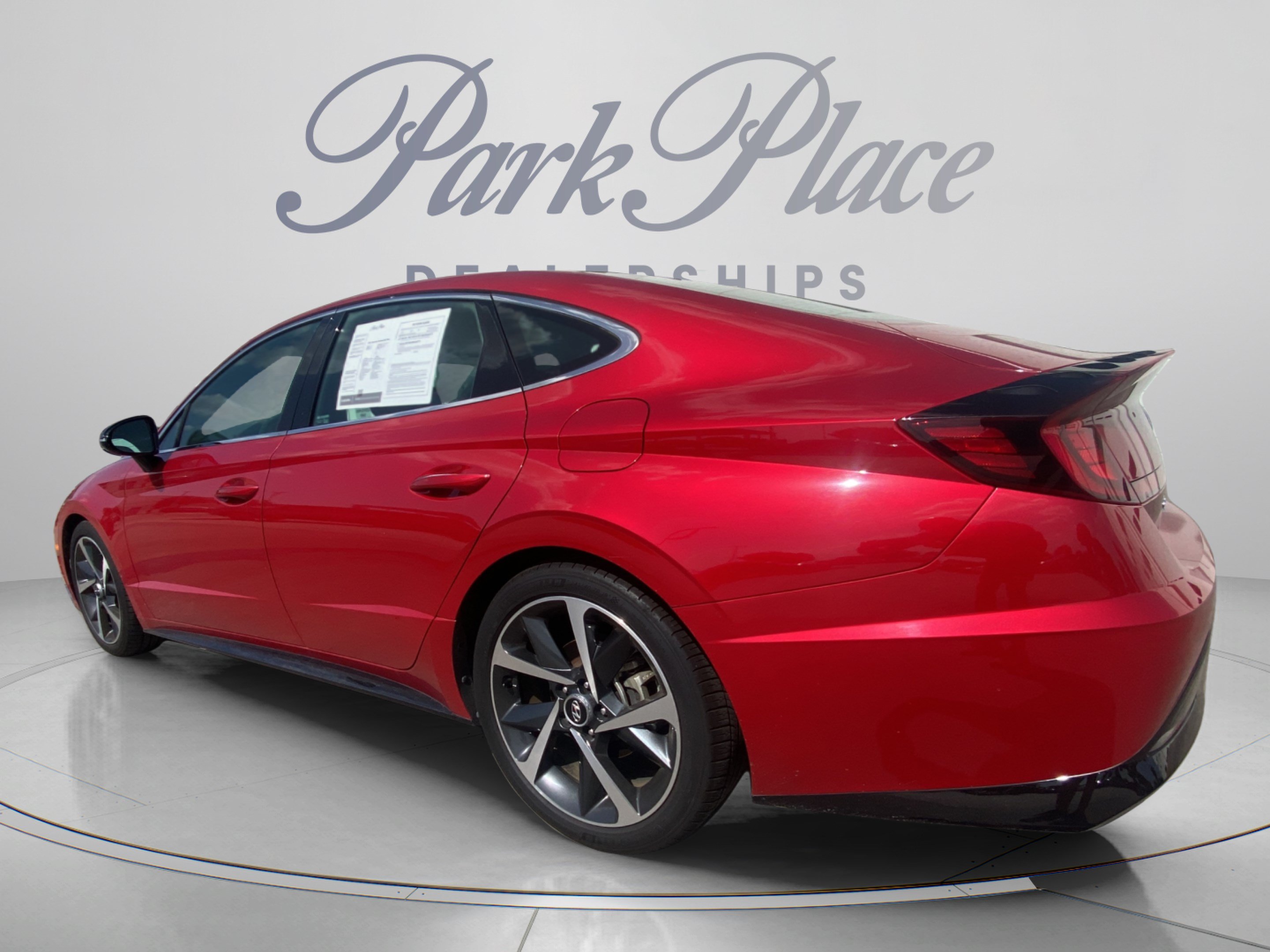Used 2021 Hyundai Sonata SEL Plus w/ Tech Package FWD image 3