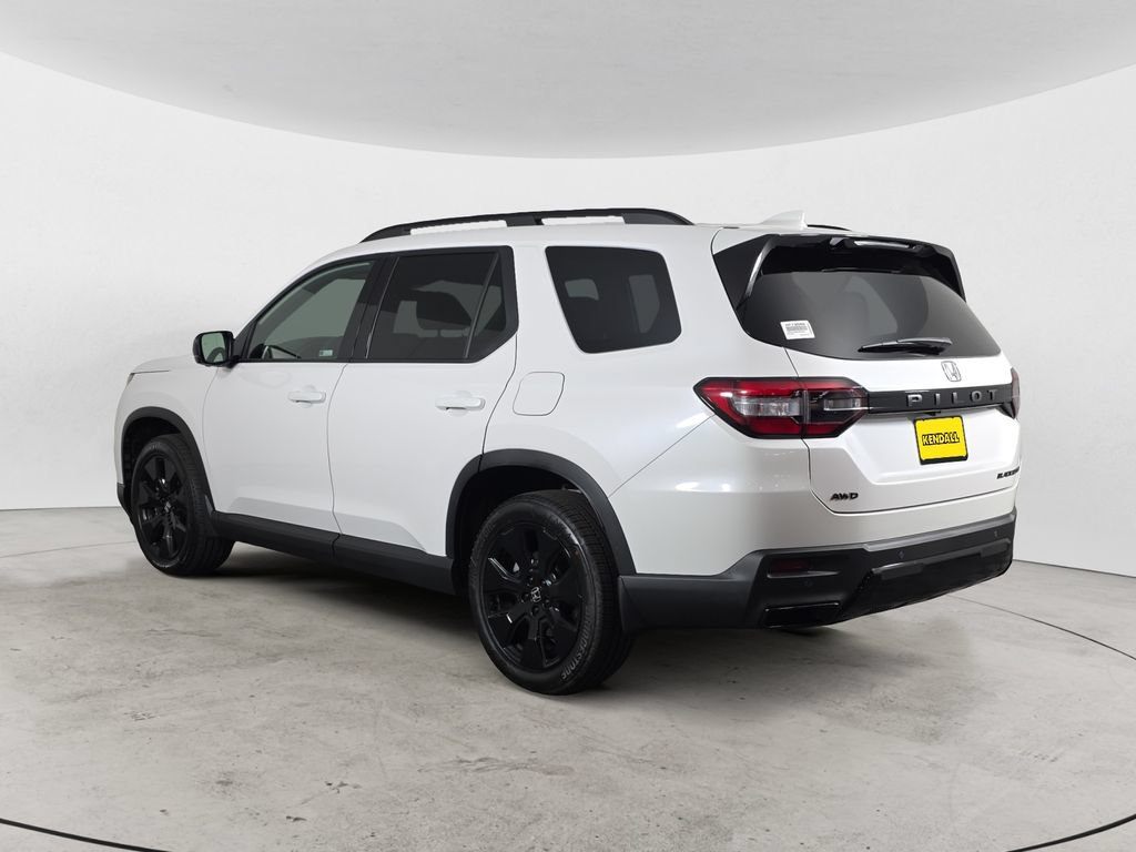 Used 2026 Honda Pilot Black Edition image 7