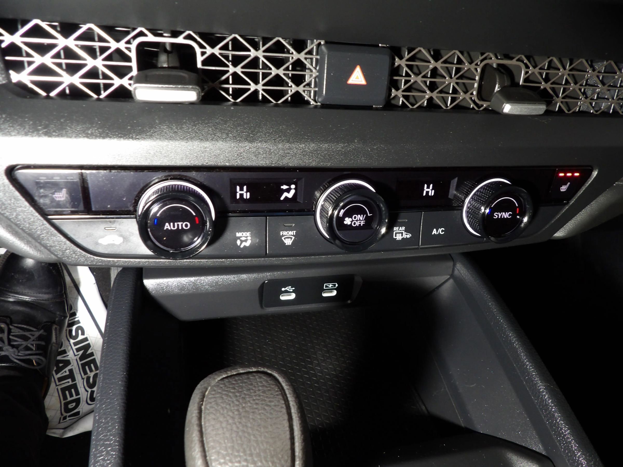 Used 2025 Honda Accord SE image 17