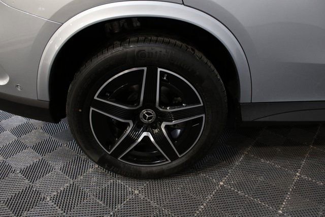 New 2025 Mercedes-Benz GLC 350e 4MATIC image 11