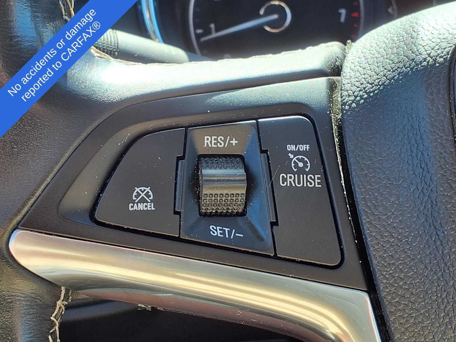 Used 2018 Buick Encore Sport Touring w/ Safety Package FWD image 29