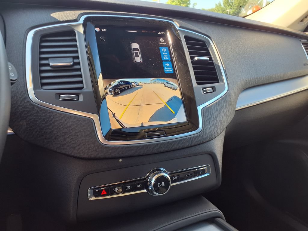 Certified 2025 Volvo XC90 B5 Core w/ Protection Package AWD/4WD image 31