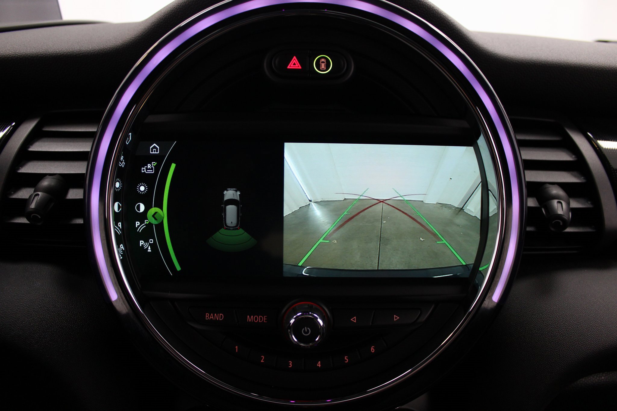 Used 2019 MINI Cooper S image 37