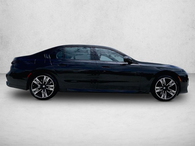 Used 2023 BMW 760i xDrive AWD/4WD image 5