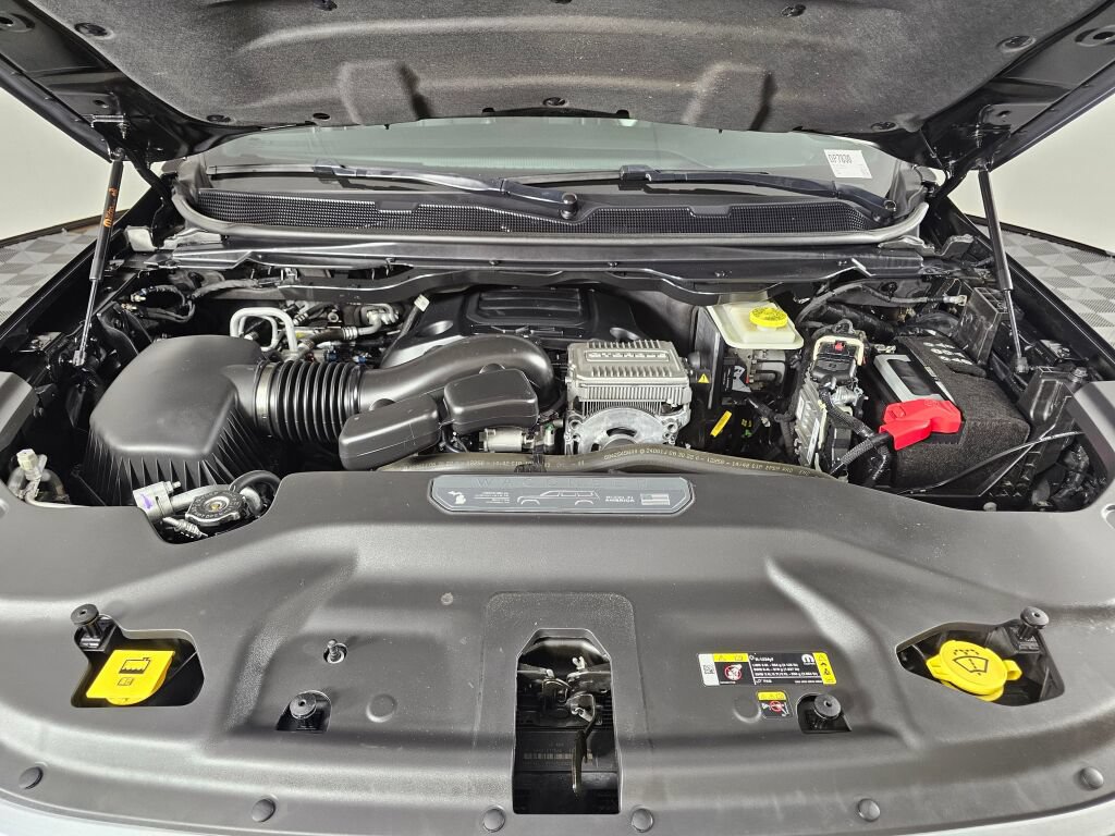 Used 2022 Jeep Wagoneer Series I AWD/4WD image 9