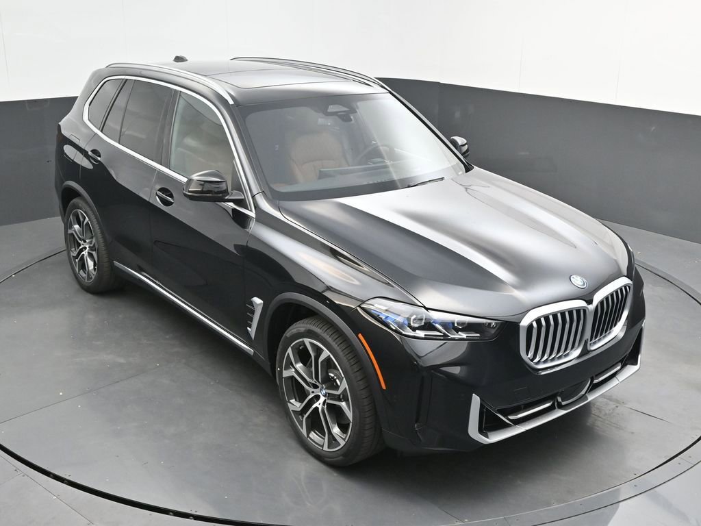 New 2026 BMW X5 xDrive50e w/ Premium Package AWD/4WD image 46