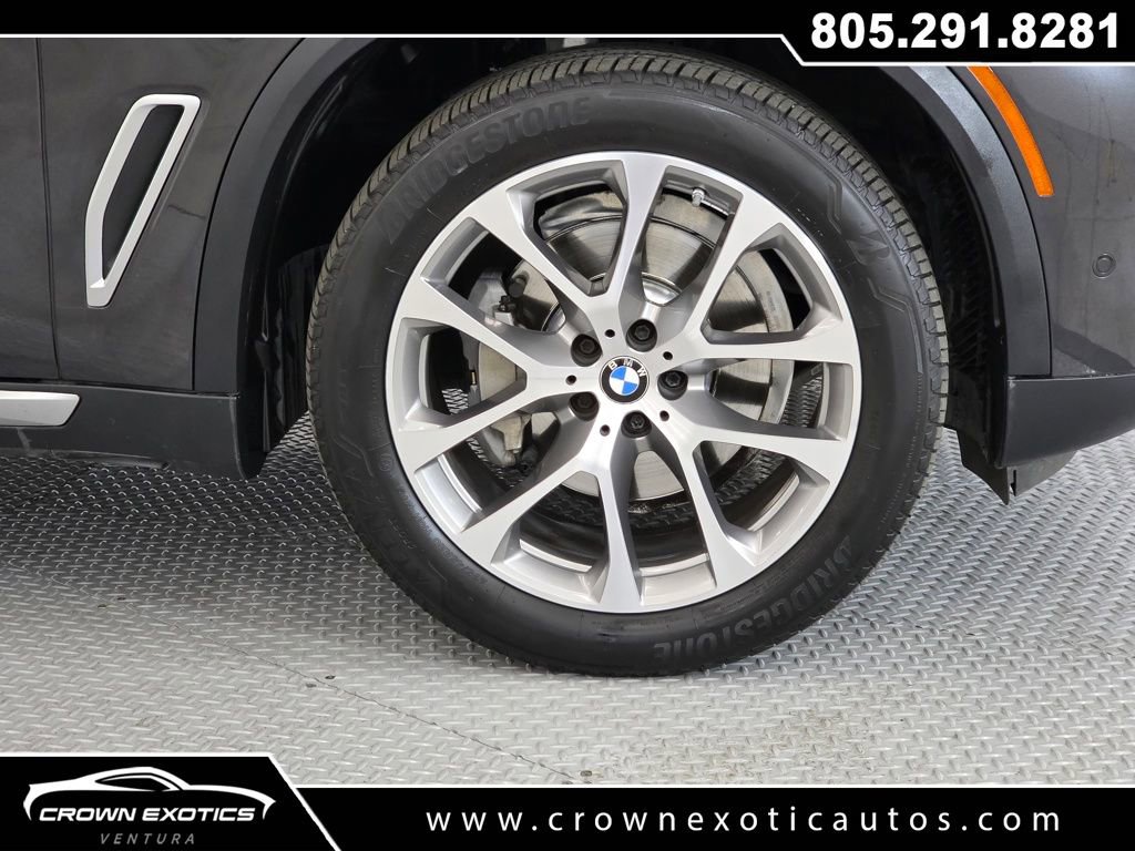 Used 2021 BMW X5 sDrive40i w/ Convenience Package image 9