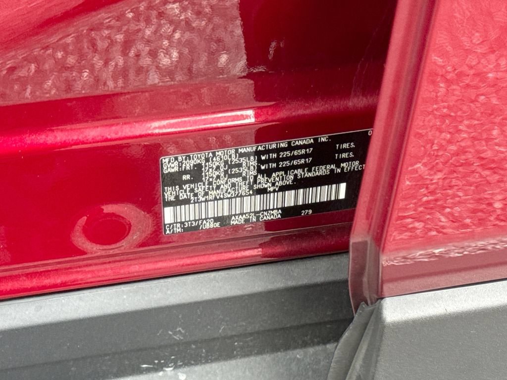 Used 2025 Toyota RAV4 XLE FWD image 26