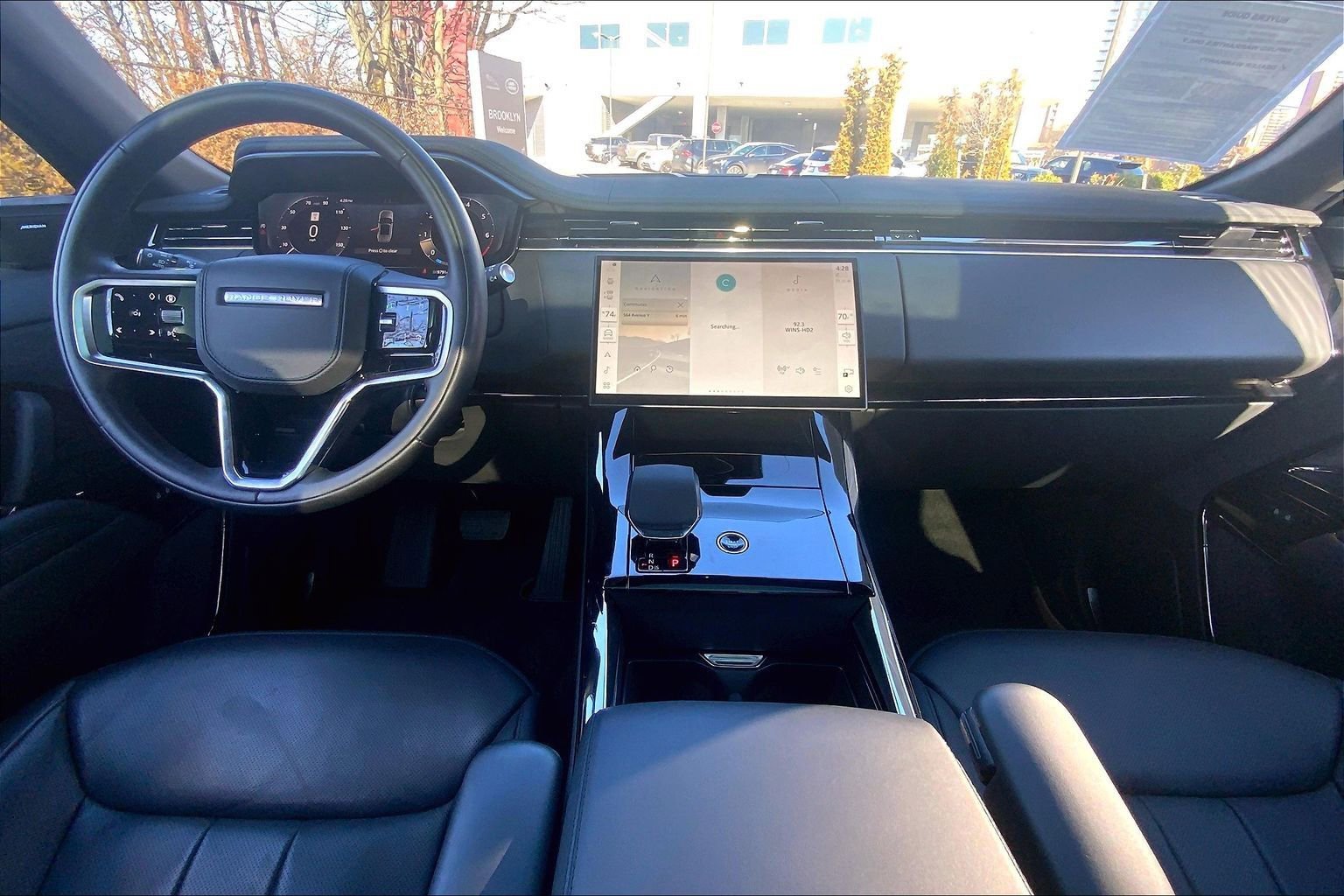 Used 2024 Land Rover Range Rover Sport SE image 15