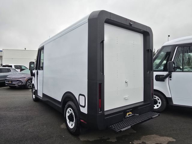 New 2025 Chevrolet Brightdrop 400 w/ Battery Pack, Max Range AWD/4WD image 3