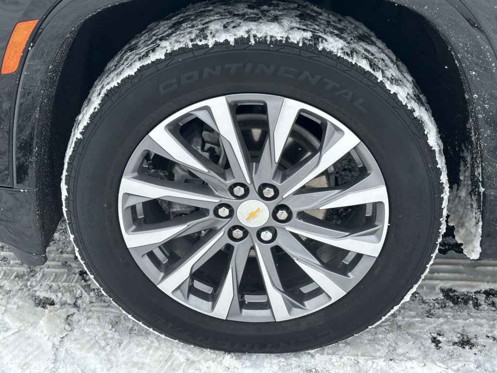 Certified 2023 Chevrolet Traverse Premier w/ LPO, Floor Liner Package image 8