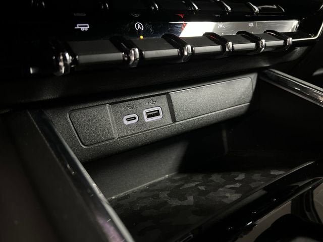 Certified 2024 GMC Canyon Elevation w/ Trailering Package RWD image 34