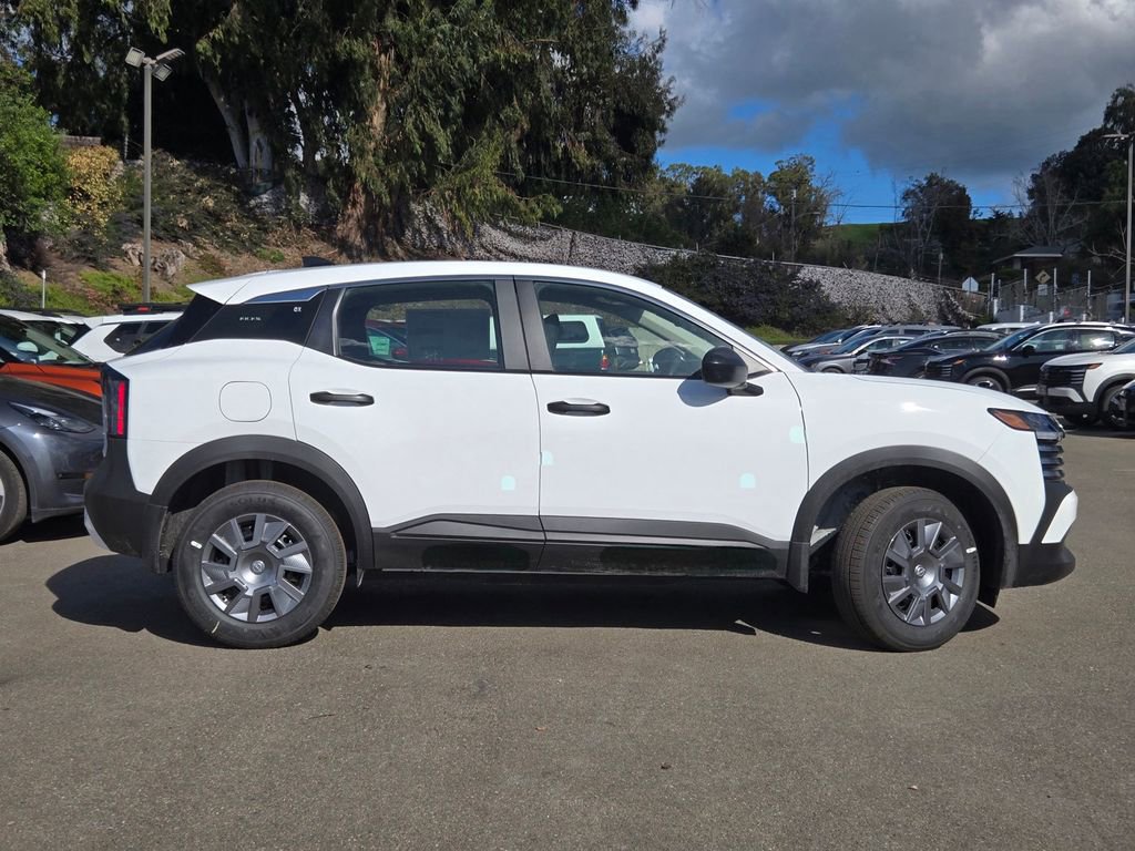 New 2026 Nissan Kicks S image 2