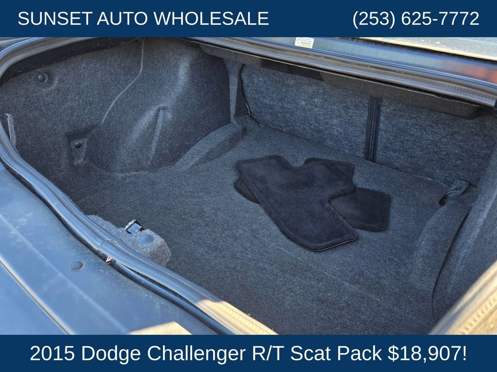 Used 2015 Dodge Challenger R/T Scat Pack w/ Leather Interior Group RWD image 25