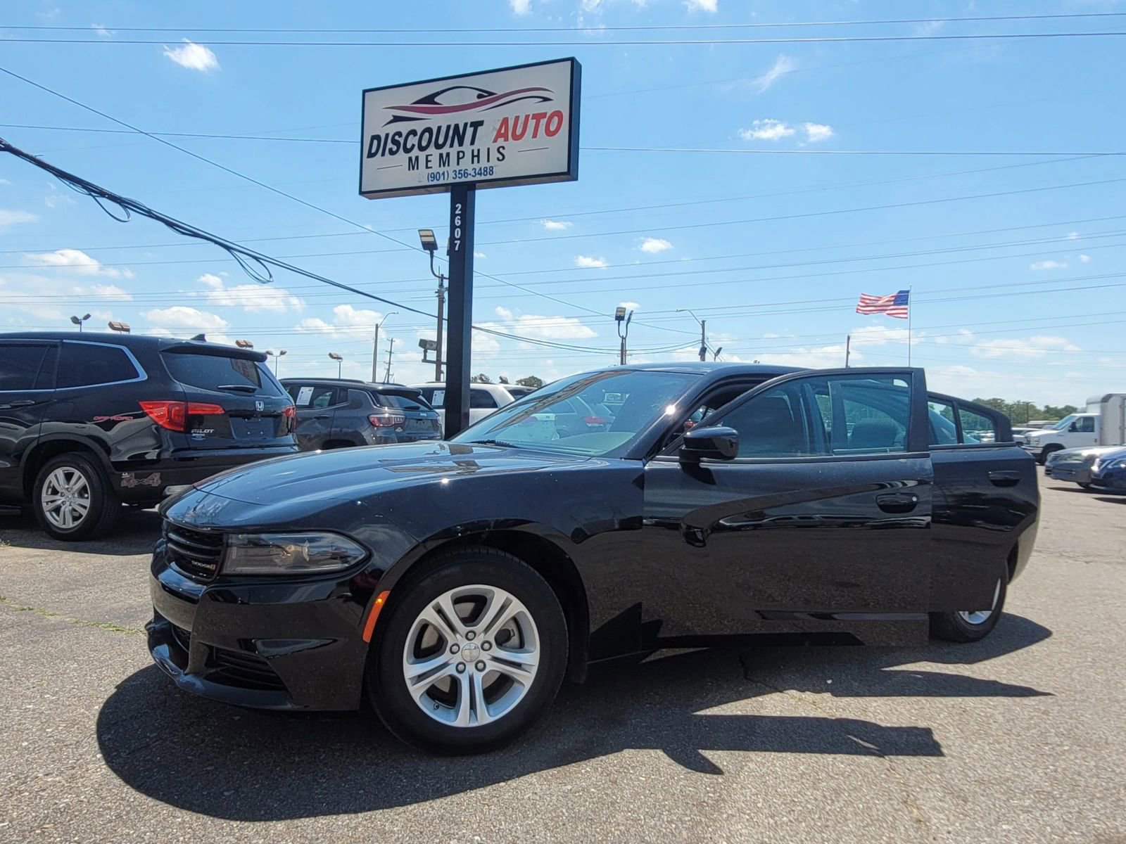 Used 2022 Dodge Charger SXT RWD image 21
