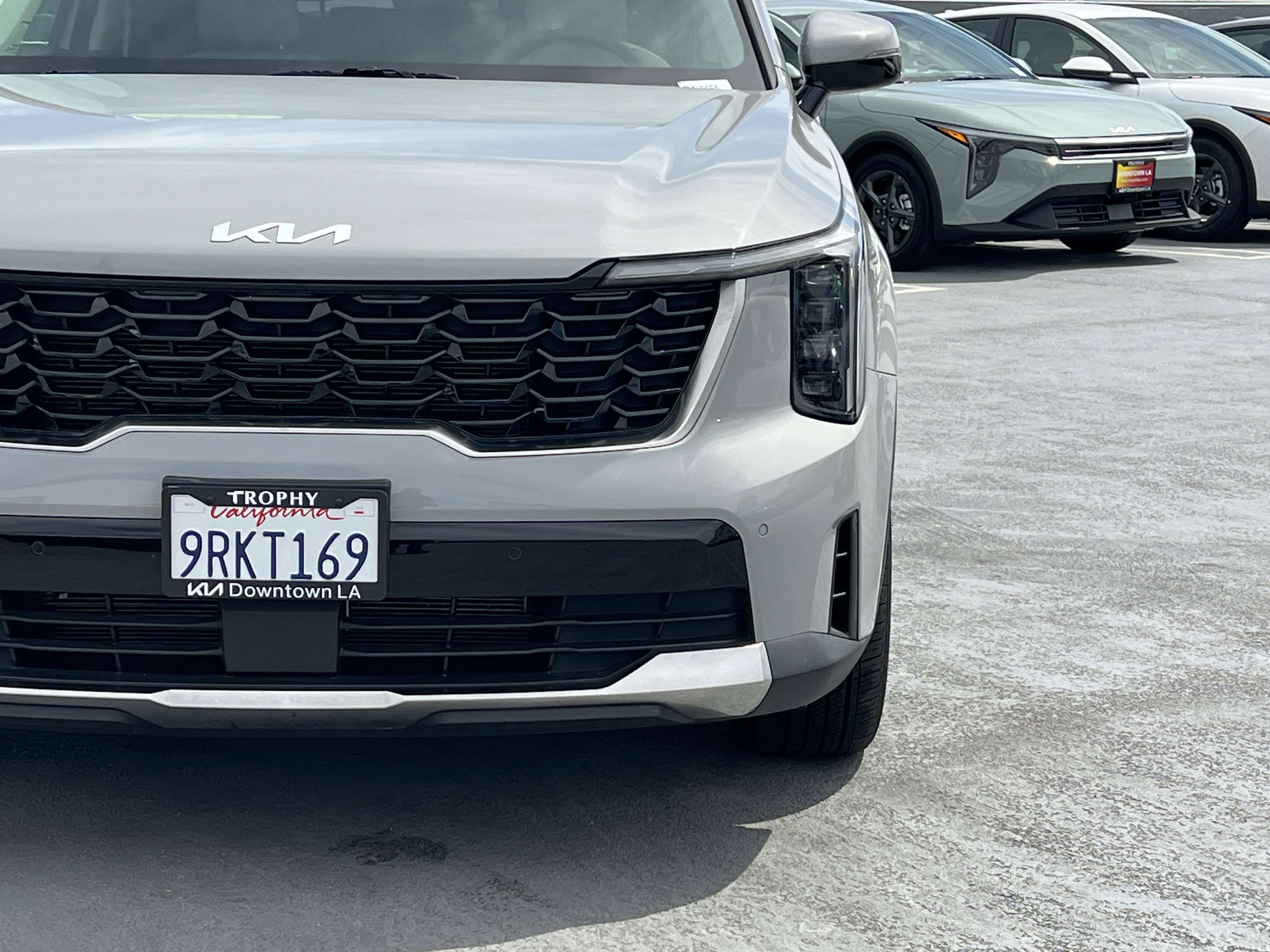 Certified 2025 Kia Sorento S image 13