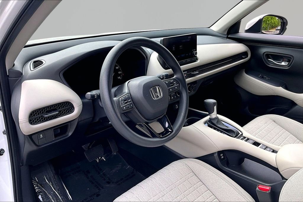 Certified 2024 Honda HR-V LX image 12